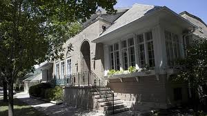 Ravenswood Manor - Blagojevich S Ravenswood Manor Listed On The Market For 1 07 Million Chicago Agent Magazine