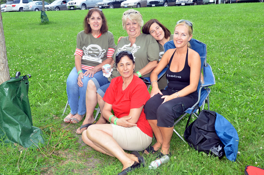 095-Elaine-Weinberg-Connie-Redetsperger-Susan-Swift-Tatiana-Savtchento-Nora-Graza-JPG.jpg
