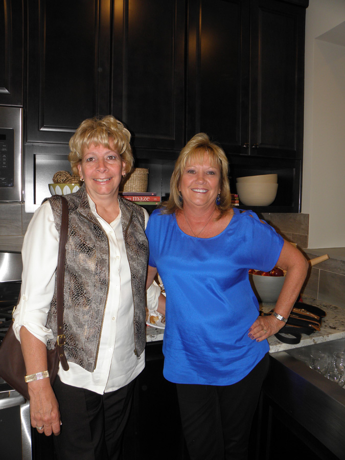 Jo-Scheidt-Lou-Ann-Chambers.jpg