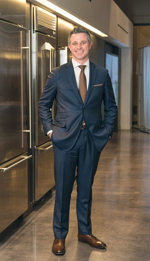 kevin-van-eck-@properties-lincoln-park-chicago