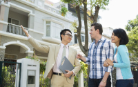 Realtor Safety Month: Tips for staying safe on the job