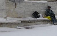 Local managing broker rents hotel rooms for homeless during record cold snap