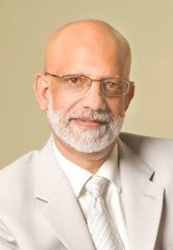 Ahmed Badat Wins 2015 MORe Realtor of the Year Award