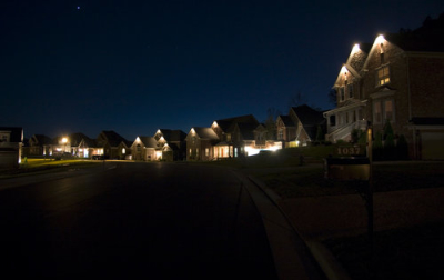 Why are so many home sales failing to close in Chicagoland?