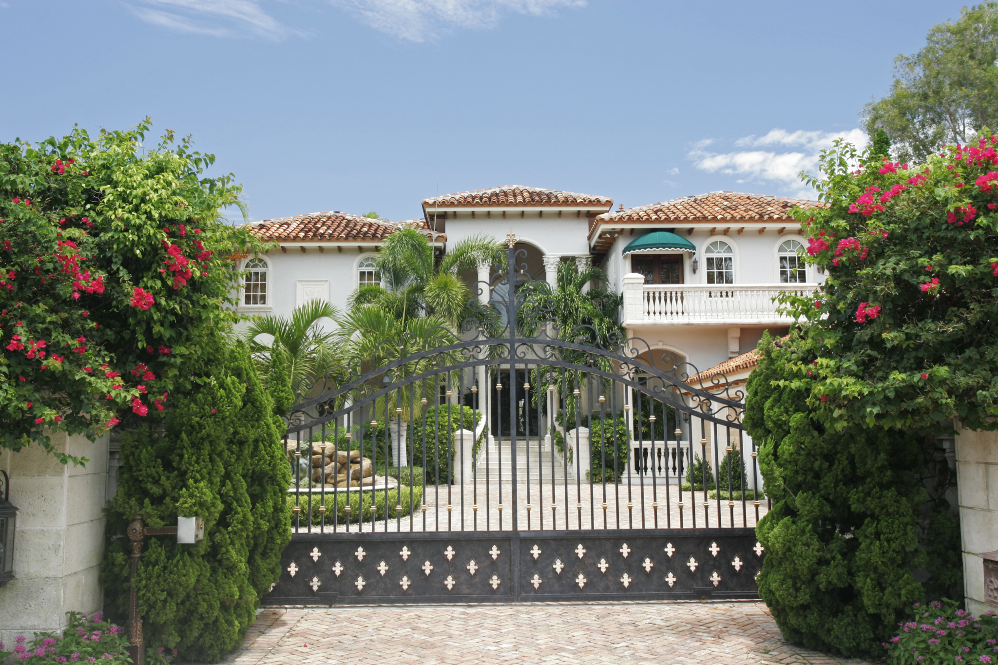 October home sales surge in Miami-Dade