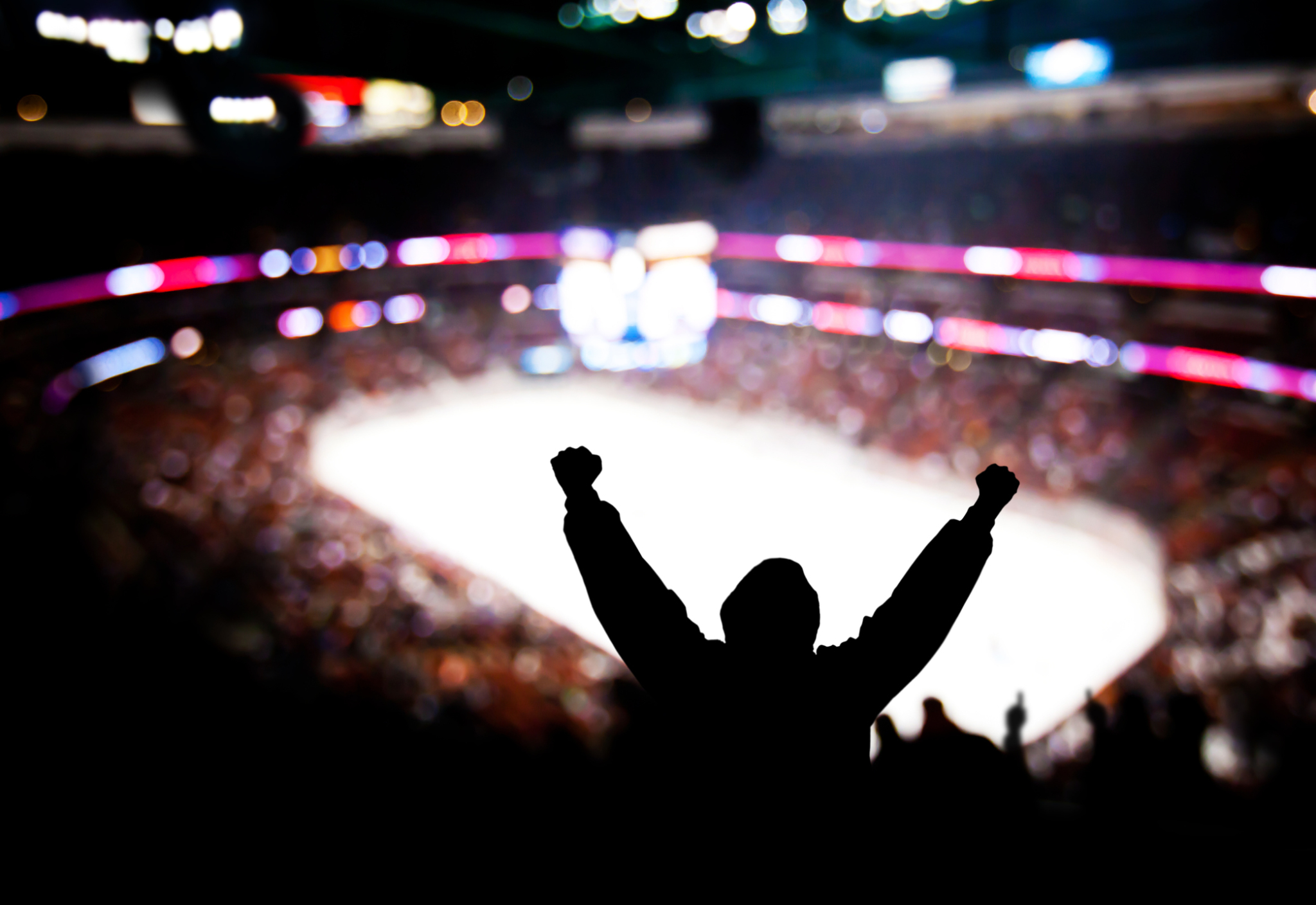 Guaranteed Rate hits the ice with two new partnerships