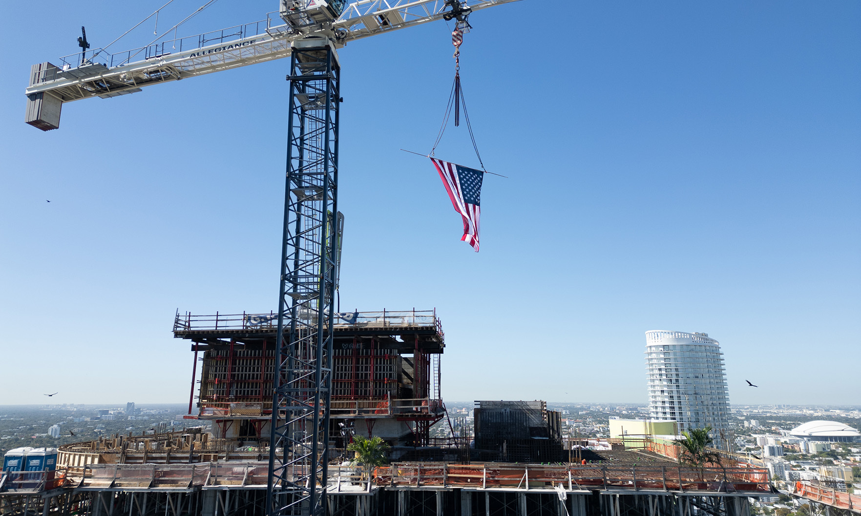 One Brickell Riverfront tops off twin towers as project&nbsp;remains&nbsp;ahead of schedule&nbsp;