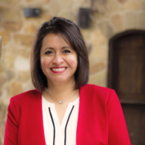 Agent Snapshot: Edna Corona, Broker-Owner, Delcor International Realty
