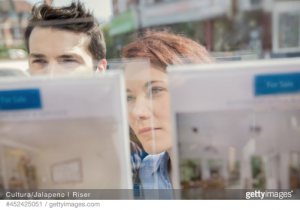 first-time-homebuyers-small-market-share-nar-profile-buyers-sellers-student-debt-income-jobs-economy