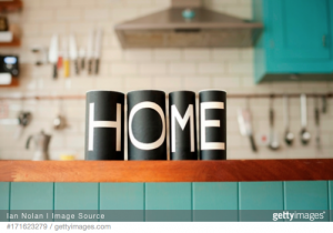 homebuyers-2014-nar-profile-buyers-sellers-single-family-homes-suburb-neighborhood-quality