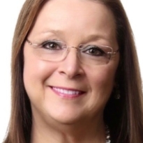 Martha Knapp, Associate Broker Kinlin Grover Real Estate